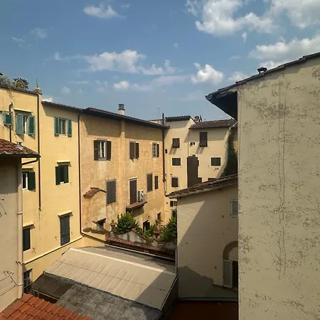 Acacia - Almendro Apartment *